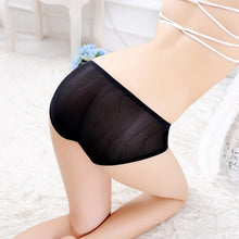 The 922 Infinate Lace Knicker